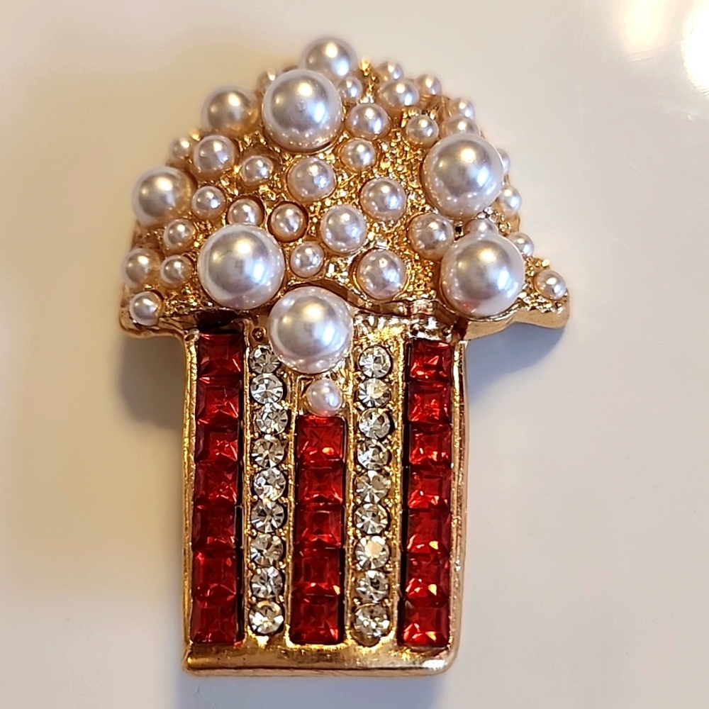 Popcorn Brooch Multi-gem and simulated Pearls